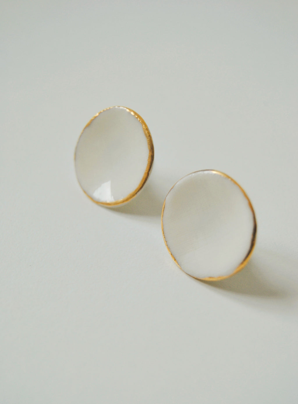 Orecchini porcellana lustro oro