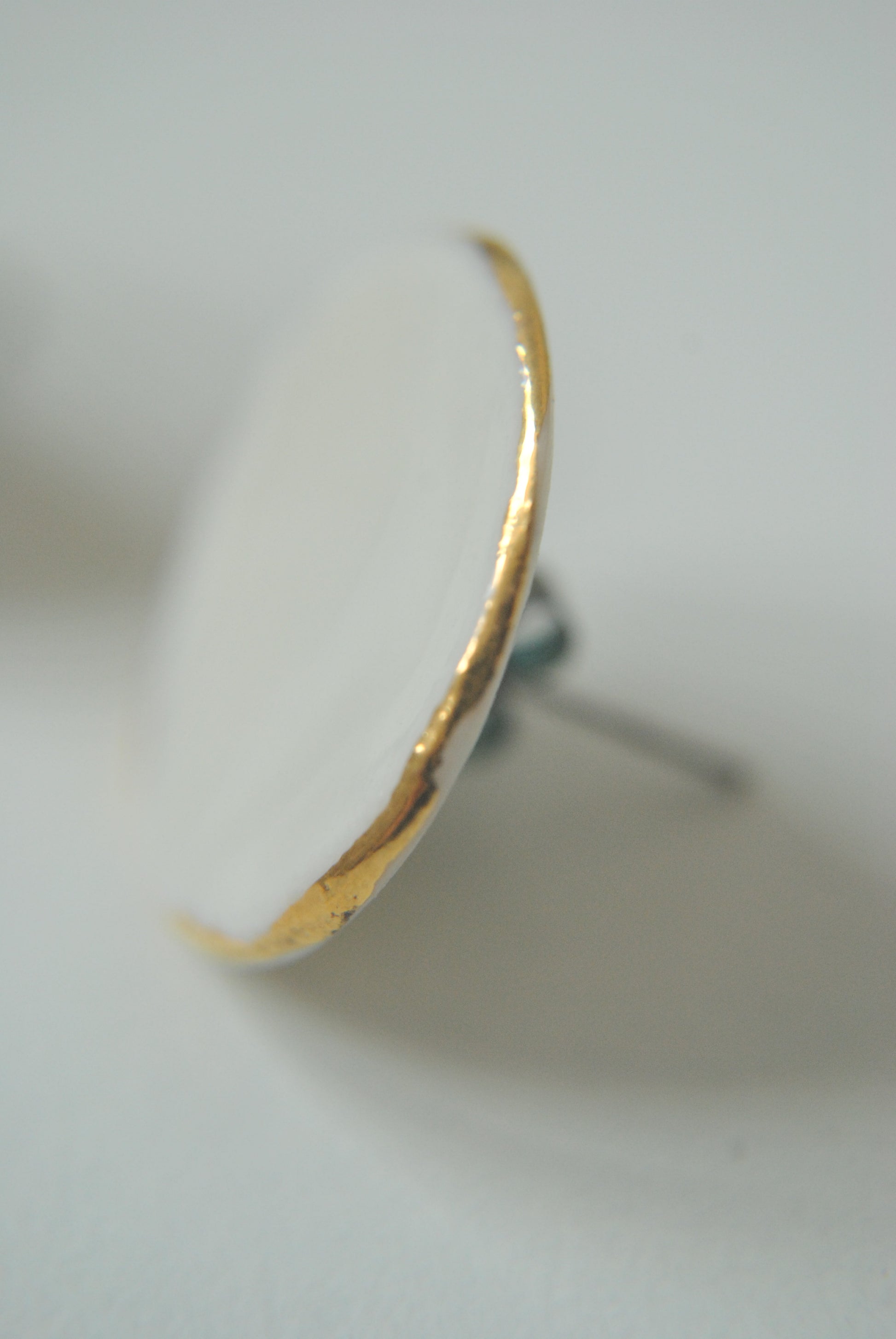 Orecchini porcellana lustro oro